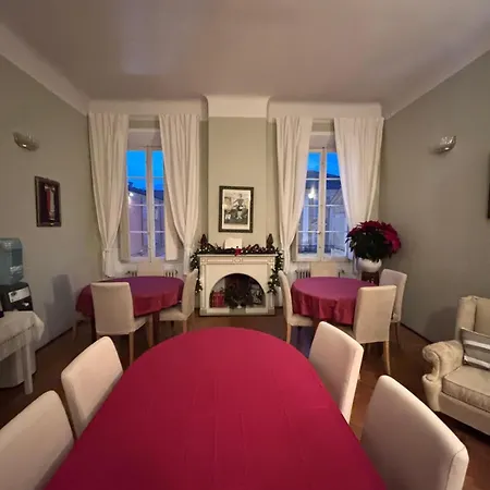 B&B Del Vescovado 레조넬에밀리아