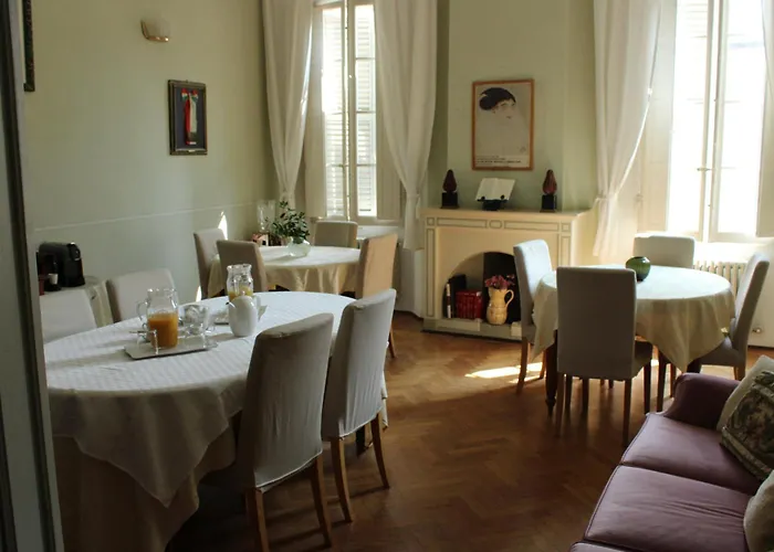 Del Vescovado 3* רג'ו אמיליה